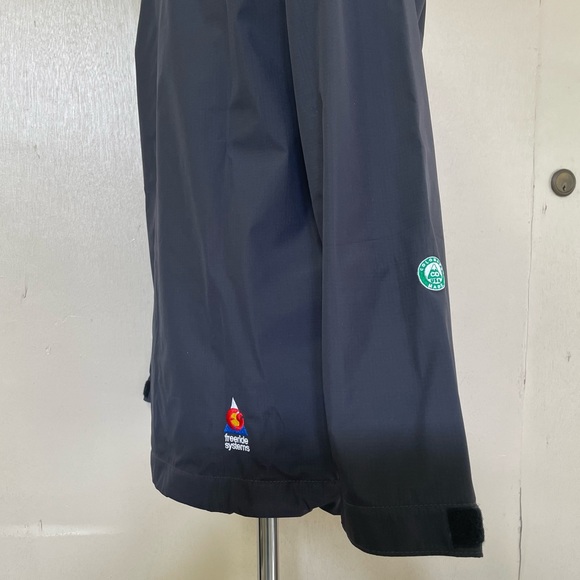 Freeride Systems / Water resistant mountain parka / Made in Colorado, USA - Picture 2 of 6